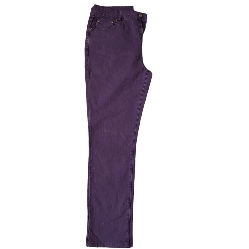 DG2 jeans.
